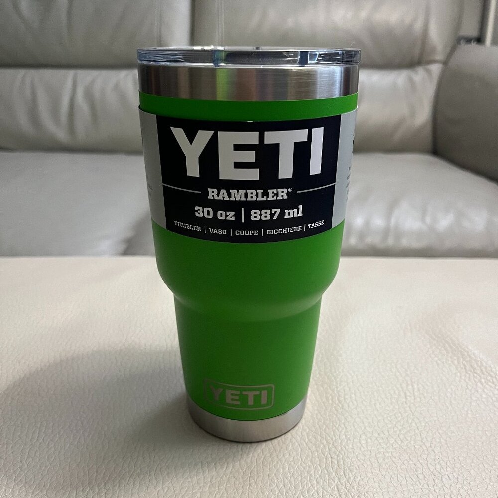 YETI Rambler Tumbler 30oz 887ml - Limited Edition Color Canopy Green